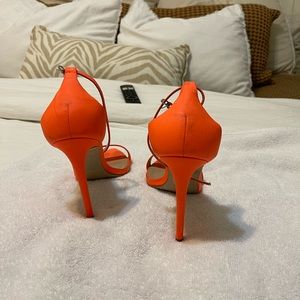 Steve Madden orange stiletto heels